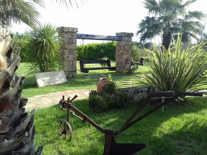 Giardini Di Marzo Villa Felline Eksteriør billede